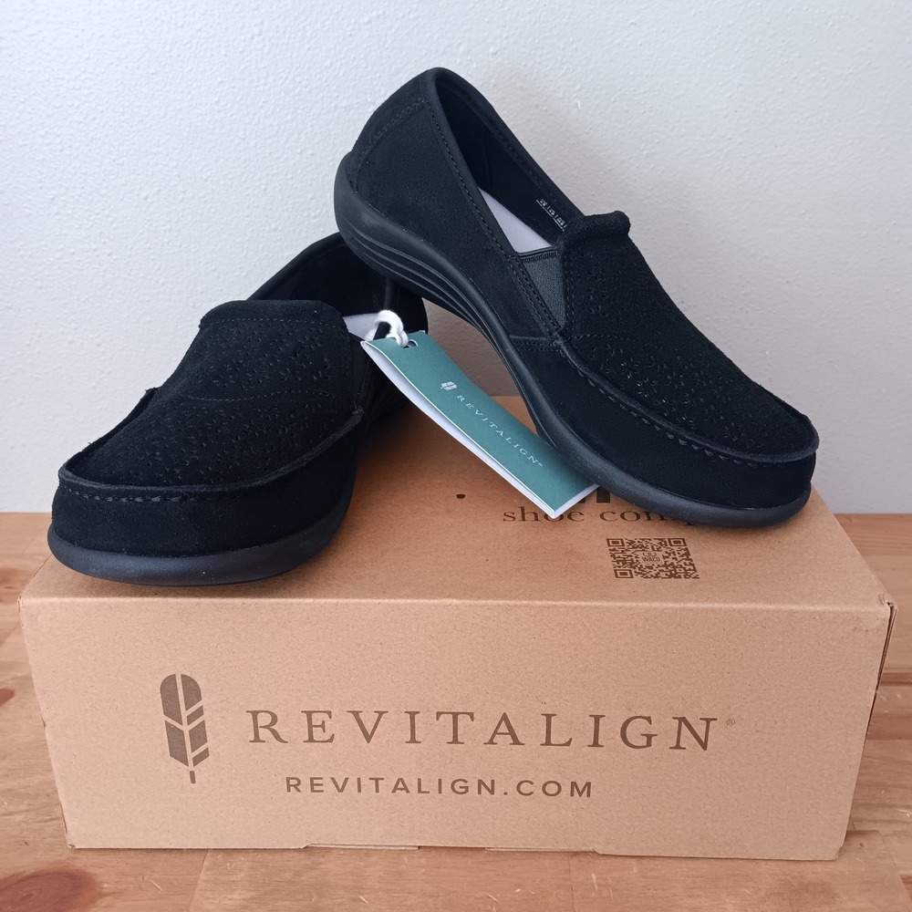 Revitalign Waco Shoe Co Siesta Sunshine Loafers Womens 6B Black Suede Slip On